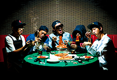 はじまる前からヒストリー。