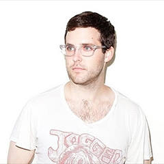 死の黒は春の黒へ