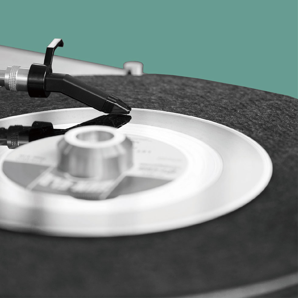 『ユーザーズ・ヴォイス』〜VINYLVERSE愛用者と本音で語るレコード・トーク〜
